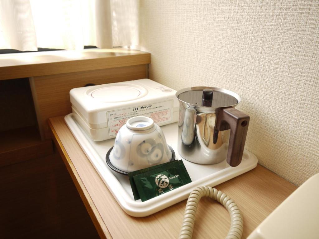 Hotel Route-Inn Matsusaka Ekihigashi Zimmer foto